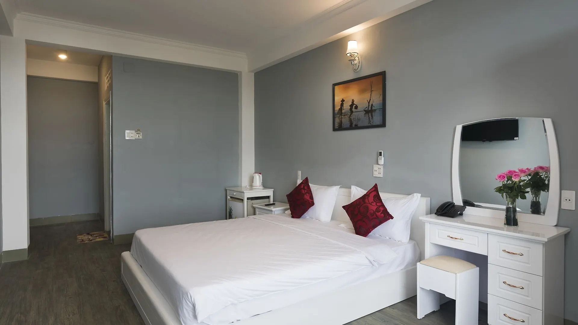***  Montana Boutique Hotel 芽庄 越南